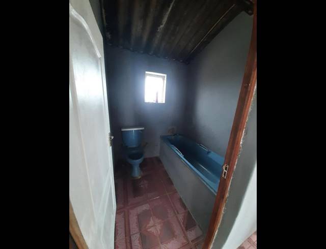 2 BEDROOM PROPERTY TO RENT IN UMLAZI K